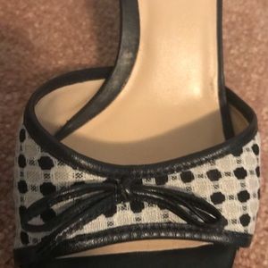 Ann Taylor Black and Cream Open-Toe Sandal with Bow